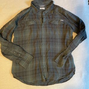 Columbia Breathable Plaid Button Down